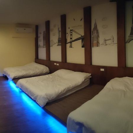 Hotel Yes 17 Luodong Esterno foto