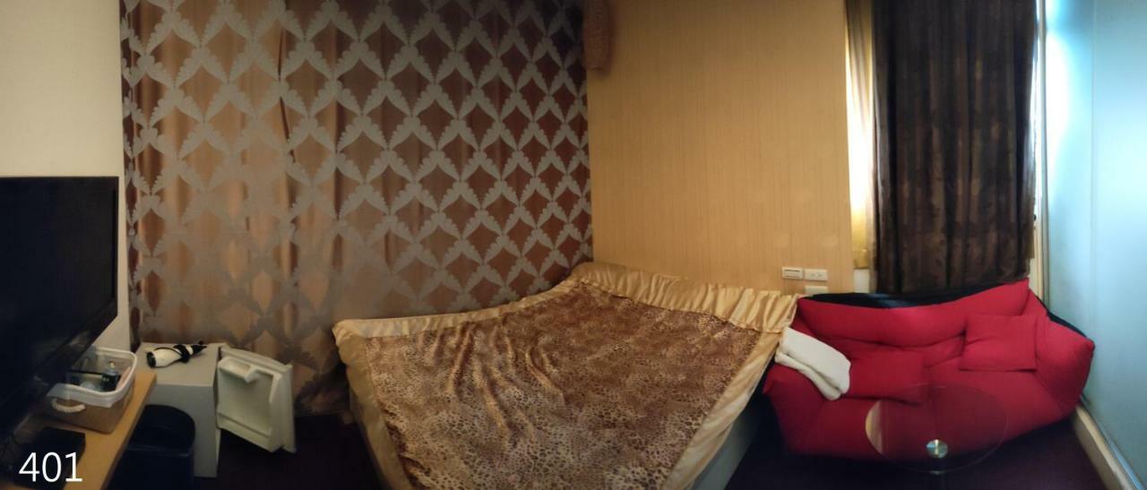 Hotel Yes 17 Luodong Esterno foto