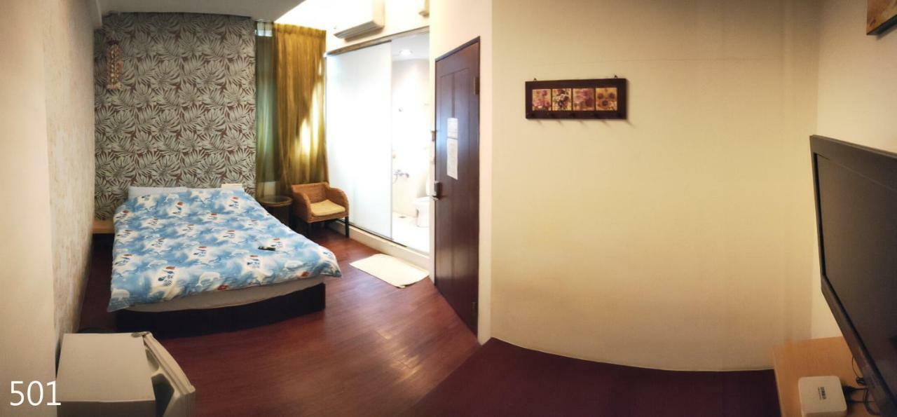 Hotel Yes 17 Luodong Esterno foto